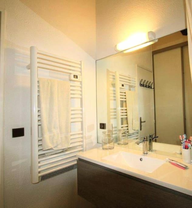 42 M2 D'elegance Avec Terrasse, Parking, Belle Vue Apartment *
